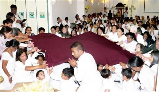 Description: London Buddhist Vihara 2013 Kathina Ceremony