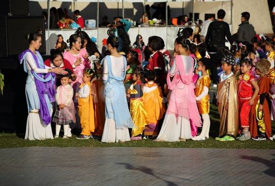 Description: Buddhas Birthday Celebrations at Darling Harbour 2014