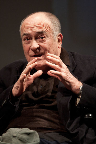 Bernardo Bertolucci Dalai Lama Peace Summit Award Buddhism