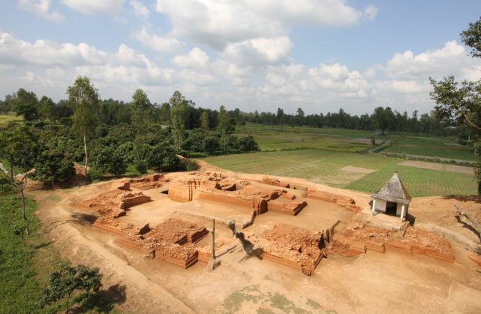 Special: Discovering 1000-year-old temples in Dinajpur