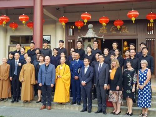 https://www.times.co.nz/wp-content/uploads/2021/02/Group-pic-outside-the-temple-400x300.jpg